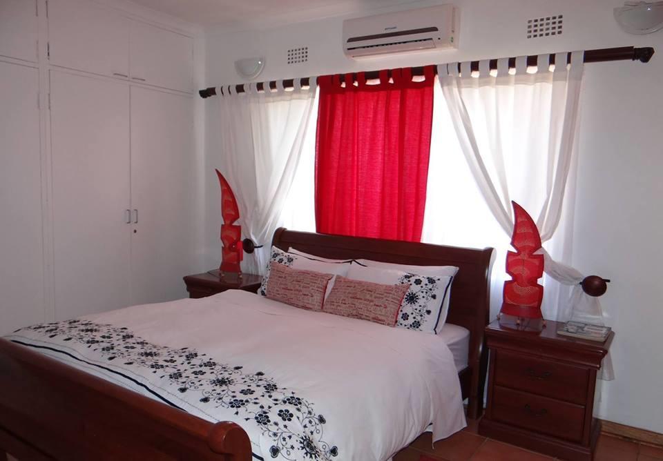 Sunflower Court Bed And Breakfast Gaborone Extérieur photo